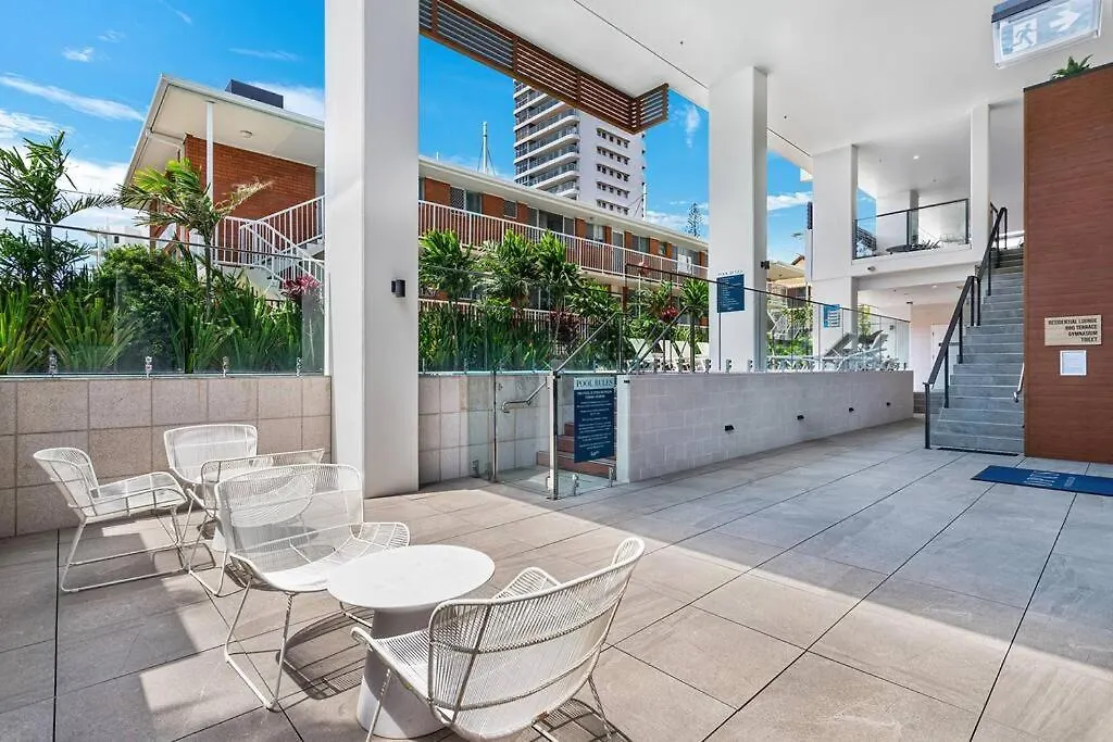 Opus Apartment - Beach At Your Doorstep Short Walk To Light Rail Gold Coast