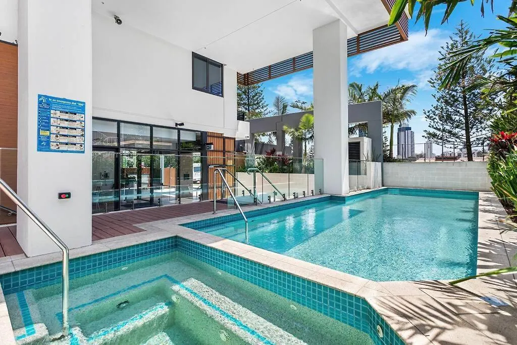 Opus Apartment - Beach At Your Doorstep Short Walk To Light Rail Gold Coast