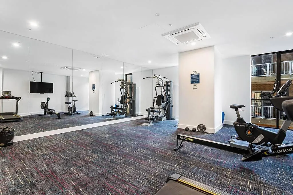 Opus Apartment - Beach At Your Doorstep Short Walk To Light Rail Gold Coast